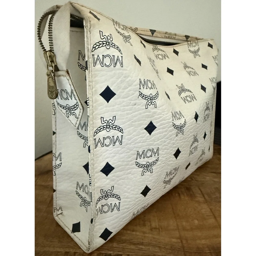 VTG MCM Visetos WHITE Pouch Clutch Cosmetic Toiletry Bag